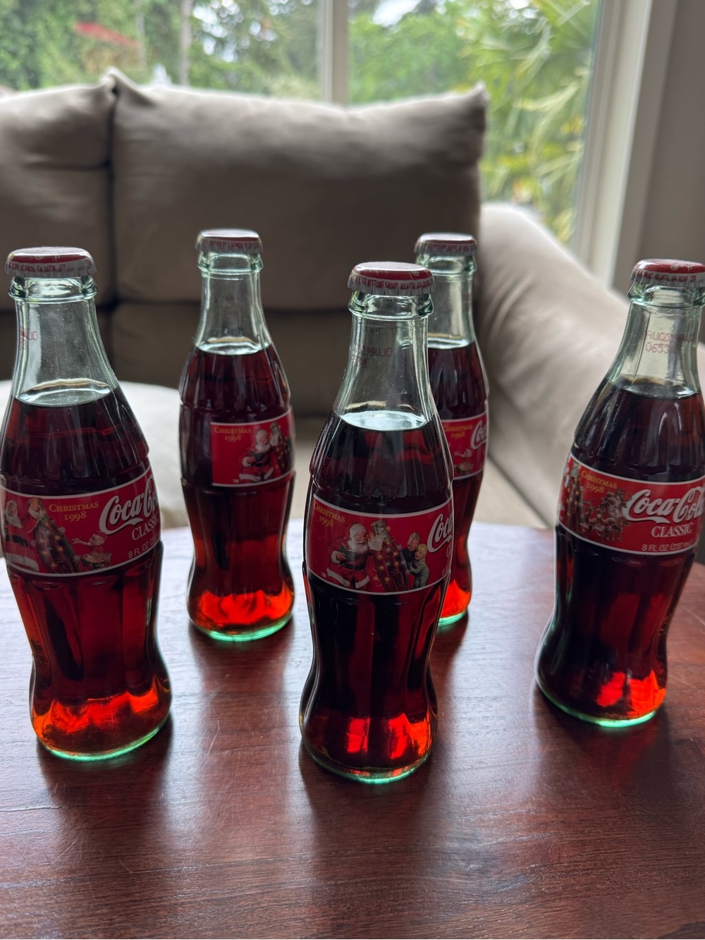 Vintage Coca-Cola Christmas 1998 collectible glass bottles - 5 bottles Unopened